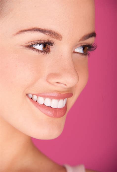 Preparing for a Laser Teeth Whitening Procedure - Healthy Choices Hub ...