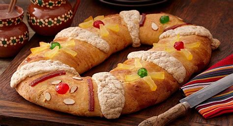 Rosca de Reyes Recipe Guatemala - Spanish Academy Antiguena