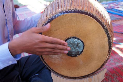 Drum - samphor សំភោរ - Sounds of Angkor