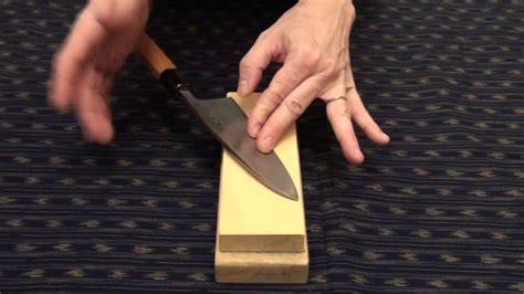 Sharpening a single bevel knife: sharpening angle - YouTube