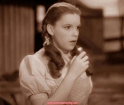 The only scene where Dorothy is eating something..... Auntie Em's freshly fried crullers.....