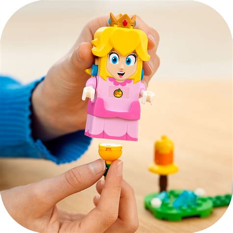 71407 LEGO Super Mario Cat Peach Suit and Frozen Tower Expansion Set