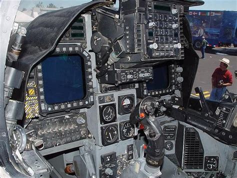 cockpits The McDonnell Douglas AV-8B Harrier II | コックピット, 戦車, 飛行機