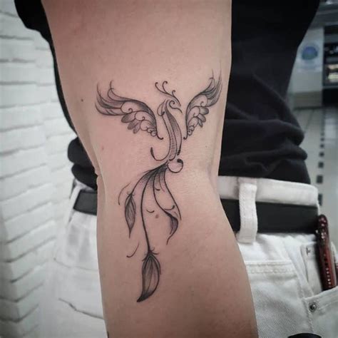 50 Cool Small Phoenix Tattoo Ideas | Small phoenix tattoos, Phoenix ...