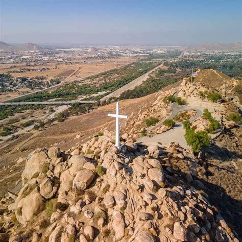 Mt Rubidoux Trail: #1 Hike In Riverside County