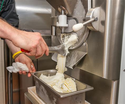 Know How to Perfectly Operate Your Soft Serve Machines - I Blog Flare