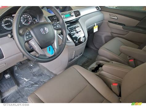 Truffle Interior 2013 Honda Odyssey EX-L Photo #71663284 | GTCarLot.com