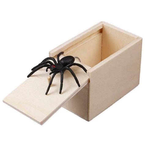 Spider Prank Scare Box Spider In A Box Prank Gag Pull Toy Holiday Trick ...