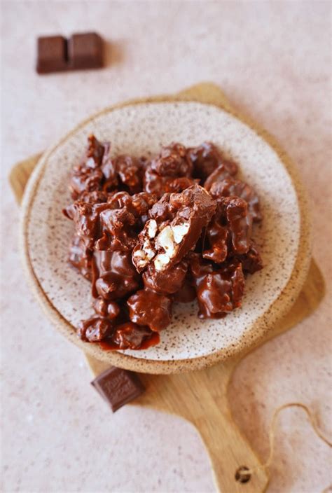 3-Ingredient Chocolate Rice Cakes - Elavegan