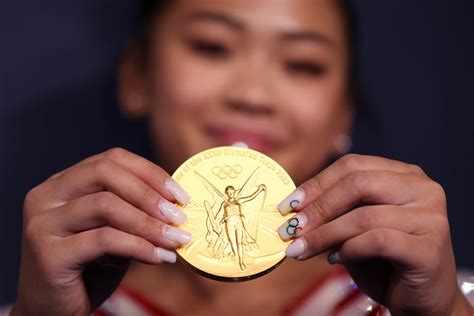 See the Best Olympics Nail Art on Athletes and Fans | POPSUGAR Beauty