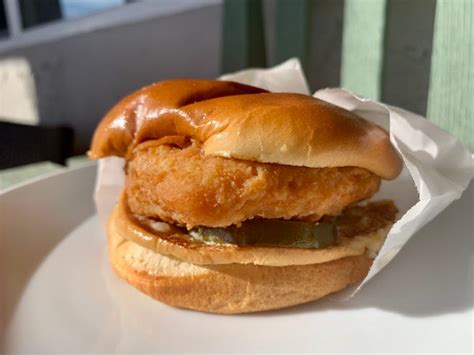 Popeyes fish sandwich review: We tried the new Cajun flounder sandwich