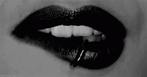 Bite Lip GIF - Bite Lip - Discover & Share GIFs | Middle lip piercing, Lip piercing, Piercings