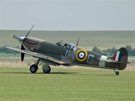 Industry Exercises 3 (Spitfire Project): Research into the Spitfire