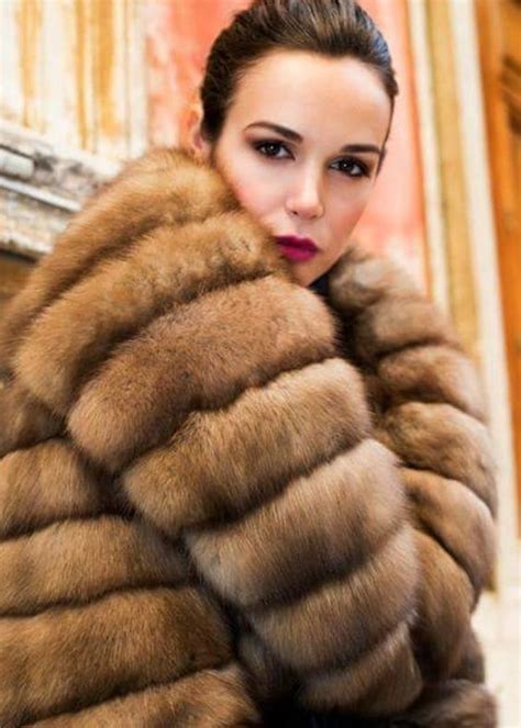 Girls in Furs Luxury girls in furs. check it out.... | Fur fashion, Fur, Fur clothing