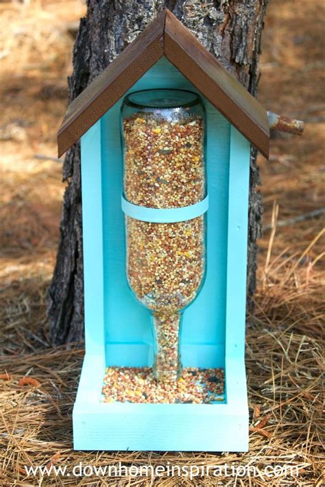 Easy wine bottle bird feeder tutorial! Wine Craft, Wine Bottle Diy Crafts, Empty Wine Bottles ...