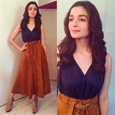 Stunning Alia Bhatt | Indian outfits, Bollywood fashion, Fashion