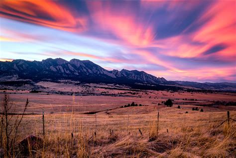 Sunset over the Flatirons Boulder CO [OC] [60004017] #reddit | Bouldering, Flatirons boulder ...