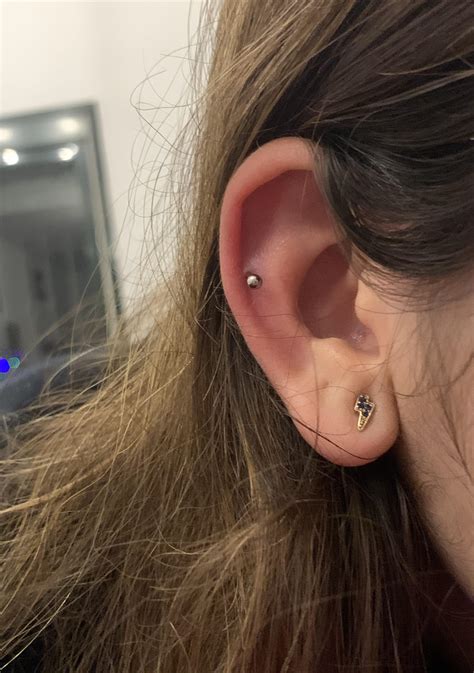 Helix healing! : r/piercing