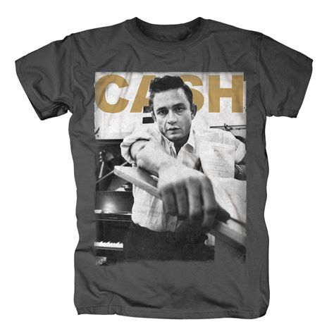 original Retro JOHNNY CASH Männer T-Shirt CASH STUDIO kaufen