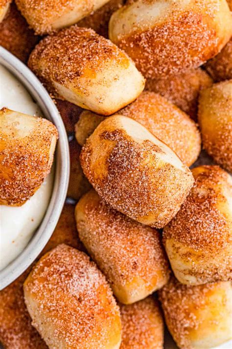 Homemade Cinnamon Sugar Pretzel Bites | Easy Weeknight Recipes