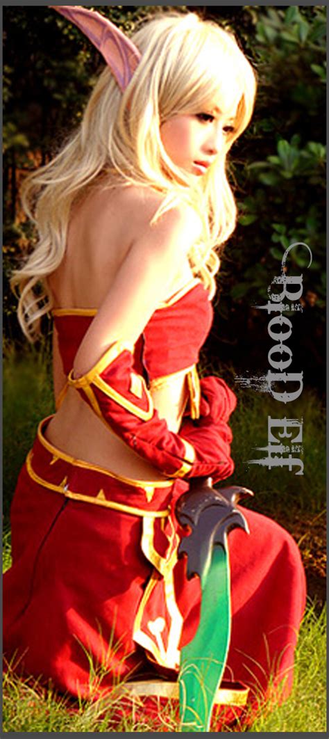 Car Modifikation: World of Warcraft blood elf cosplay