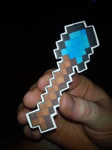 Paper Minecraft Diamond Shovel by Fallnangel7 on DeviantArt