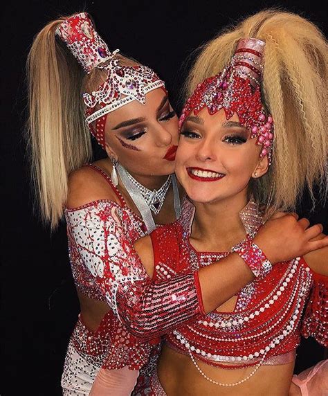 Disco Dance🤩🤪 na Instagramie: „Best duo😻💕” Dance Outfits, Dance Dresses ...