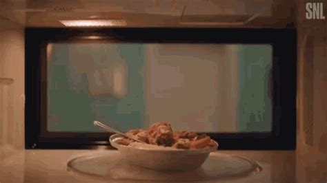 Microwave Amazed GIF - Microwave Amazed Stunned - Discover & Share GIFs