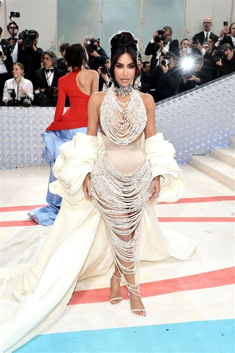 Kim Kardashian Dresses Red Carpet