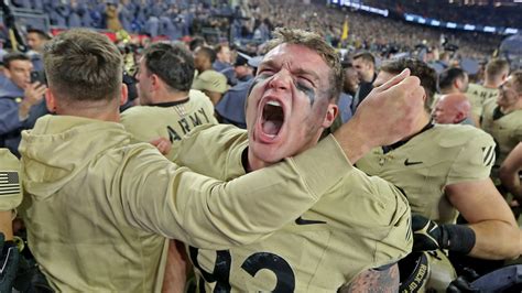 Powerful Video Of Army After Beating Navy Puts Life In Perspective