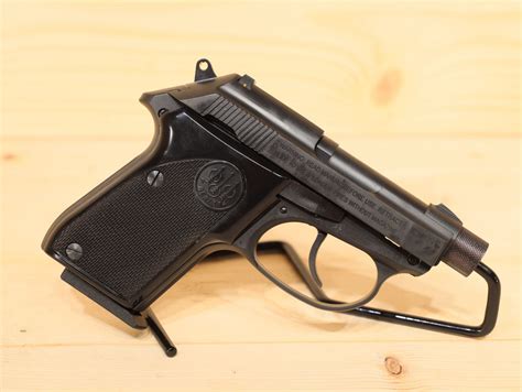 Beretta 3032 Tomcat .32 - Adelbridge & Co. Gun Store