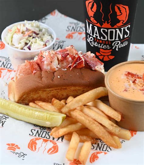 Mason’s Famous Lobster Rolls is Coming to Rio Lakefront - The MoCo Show