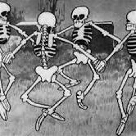 How To Do The Spooky Scary Skeleton Dance - Ana-Candelaioull