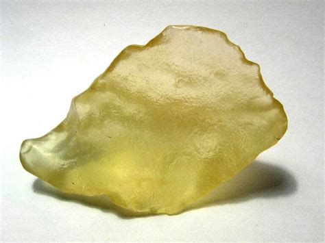 The Secret Behind Libyan Desert Glass | OddFeed