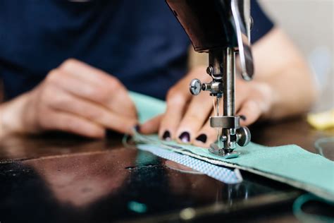 The 7 Best Online Sewing Classes of 2022