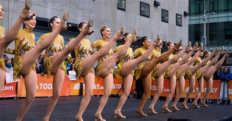 Watch the Radio City Rockettes perform new finale on TODAY | Radio city ...