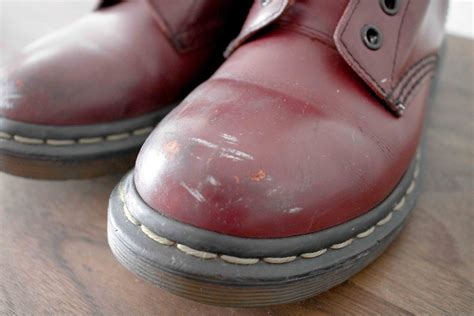 HOW TO DYE LEATHER BOOTS | STREET MADONNA