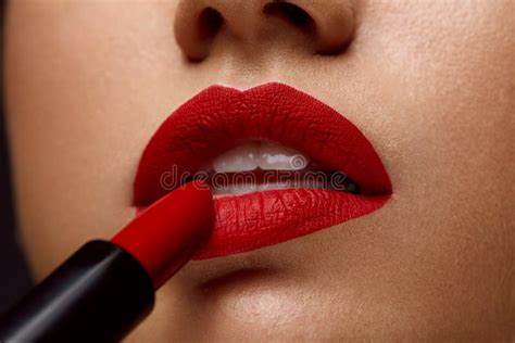 Red Lipstick. Closeup of Woman Face with Bright Lips Makeup Stock Photo - Image of glamorous ...