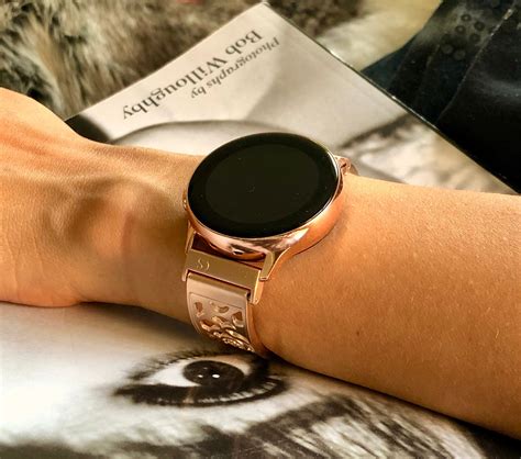 Lista 98+ Foto Samsung Galaxy Watch Active 40 Mm Oro Rosa Smartwatch ...