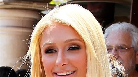 Paris Hilton’s long straight blonde hair - celebrity hair and hairstyles | Glamour UK