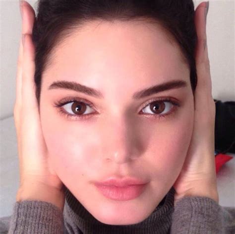 Kendall Jenner Without Makeup is Still Naturally Beautiful