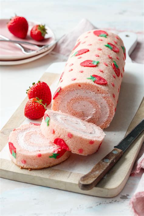 Yule Log And Swiss Roll | The Cake Boutique