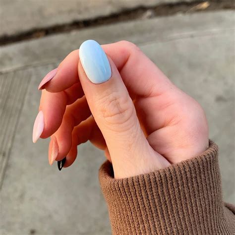 THE PERFECT POWDER BLUE GEL POLISH in 2021 | Baby blue nails, Gel nail ...