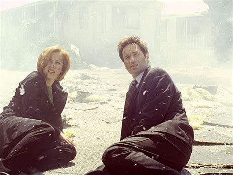 Mulder and Scully - The X-Files Photo (79098) - Fanpop