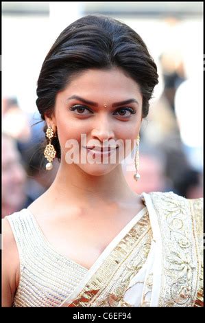 DEEPIKA PADUKONE ON TOUR PREMIERE CANNES FILM FESTIVAL 2010 PALAIS DES ...