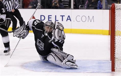 Pin by Dave Donovan on Random Photos | La kings hockey, Jonathan quick ...