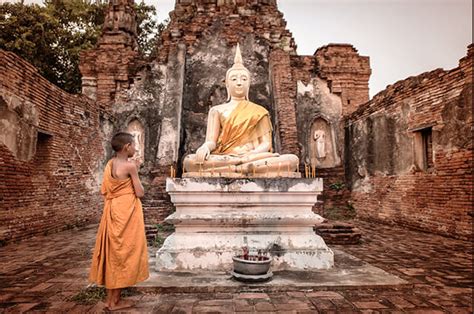 Kushinagar Buddha - Visit Kushinagar Gautam Buddha Mandir