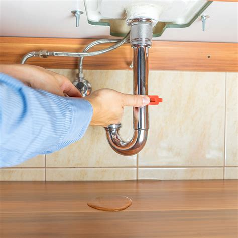 Leaky Faucet: Repair or Replace?