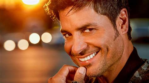 *Fans Club Oficial Chayanne un Conquistador Chile*: CHAYANNE Y EN FAMILIA (HERMOSOS RECUERDOS )