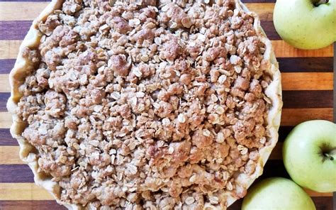 Apple Pie with Oatmeal Crumble Topping | Tasty Recipes